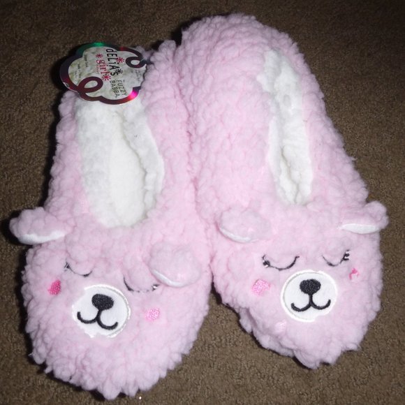 Fuzzy Babba | Shoes | Girls Fuzzy Babba Pink Bear Slipper Socks Size 34 ...